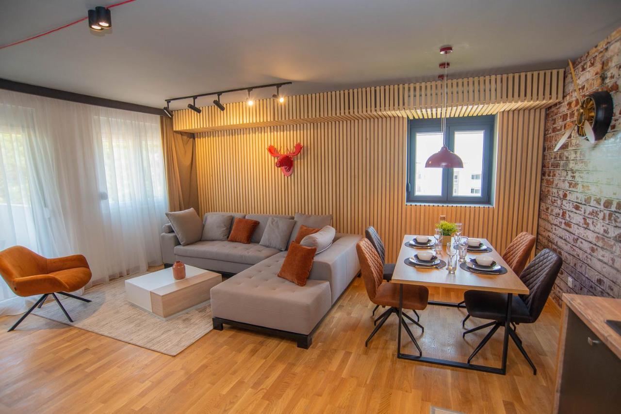 Stylish Two Bedroom Apartment At Ljubovic-Hill Park Podgorica Exterior foto