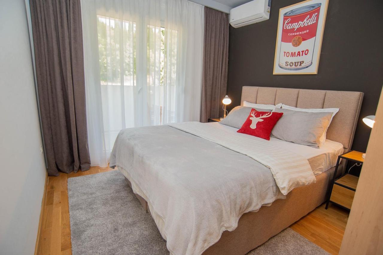 Stylish Two Bedroom Apartment At Ljubovic-Hill Park Podgorica Exterior foto