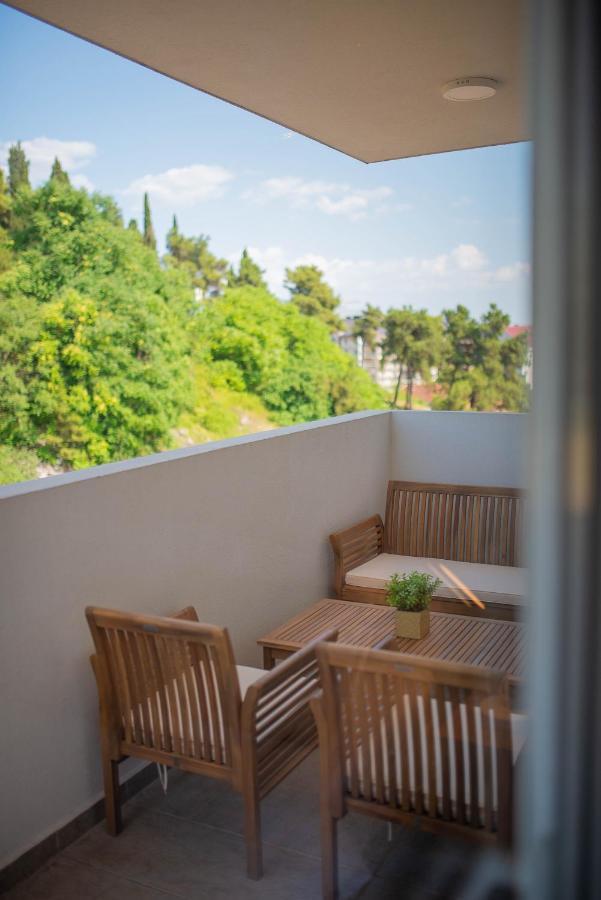 Stylish Two Bedroom Apartment At Ljubovic-Hill Park Podgorica Exterior foto